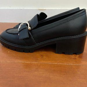 NWOT Marc Fisher Dancy Lug Sole Chunky Loafer